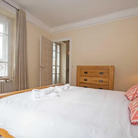 Διαμέρισμα Lutetia - Year *